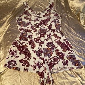 Kendall & Kylie paisley romper size medium